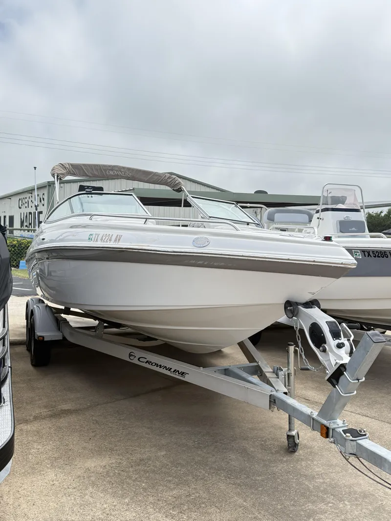 Slide: The Image of Crownline Boats 225 BR 2006 - 6