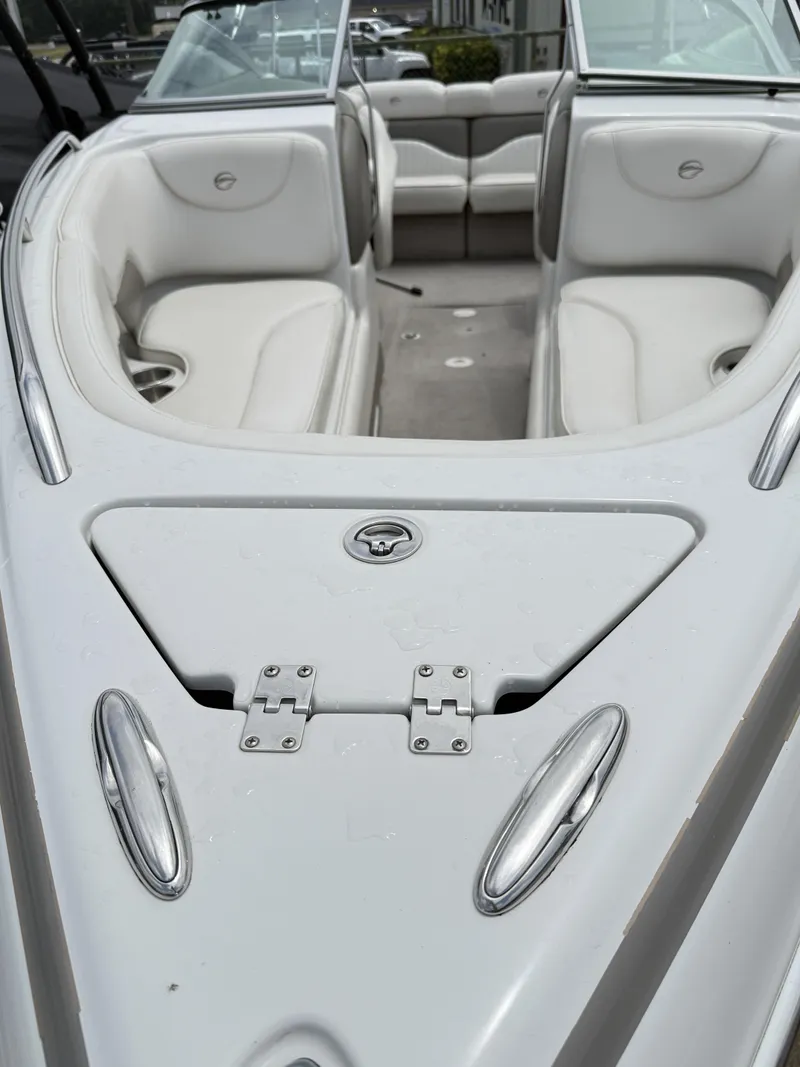 Slide: The Image of Crownline Boats 225 BR 2006 - 9