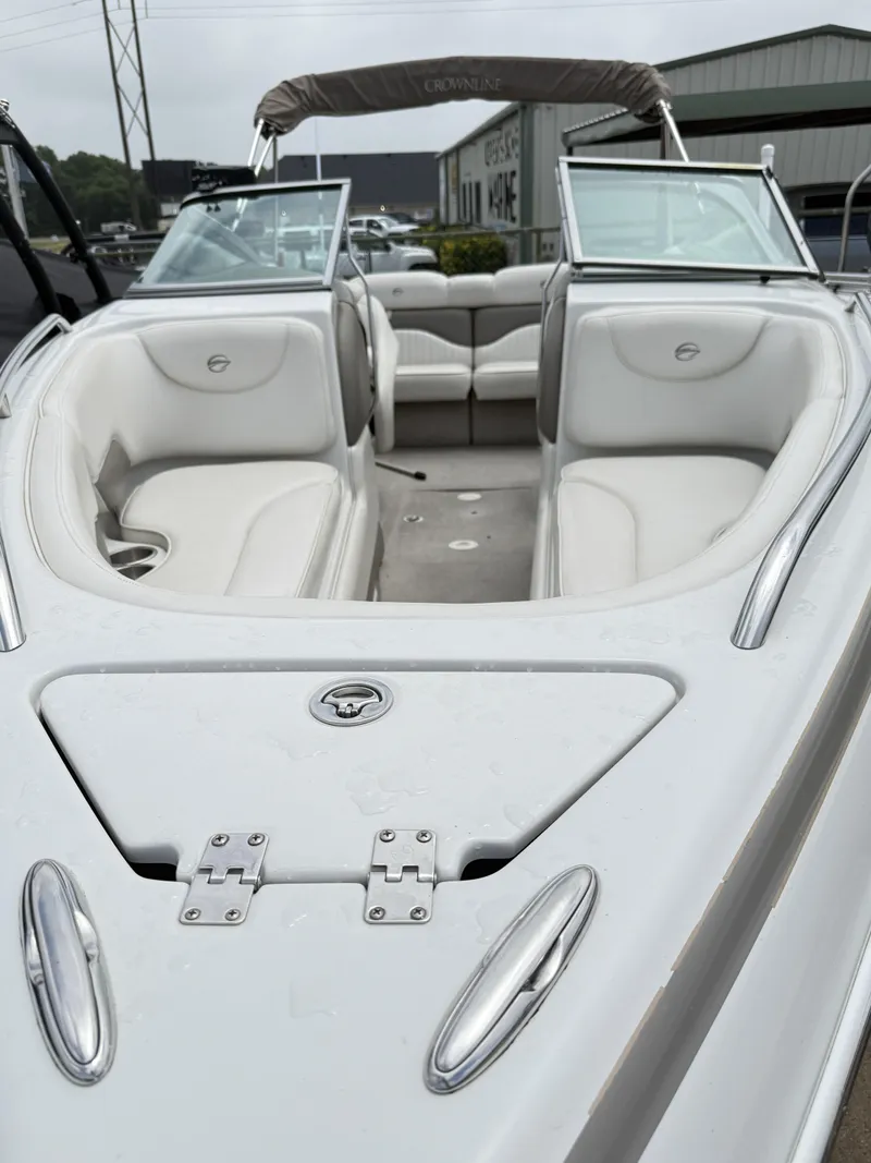 Slide: The Image of Crownline Boats 225 BR 2006 - 8