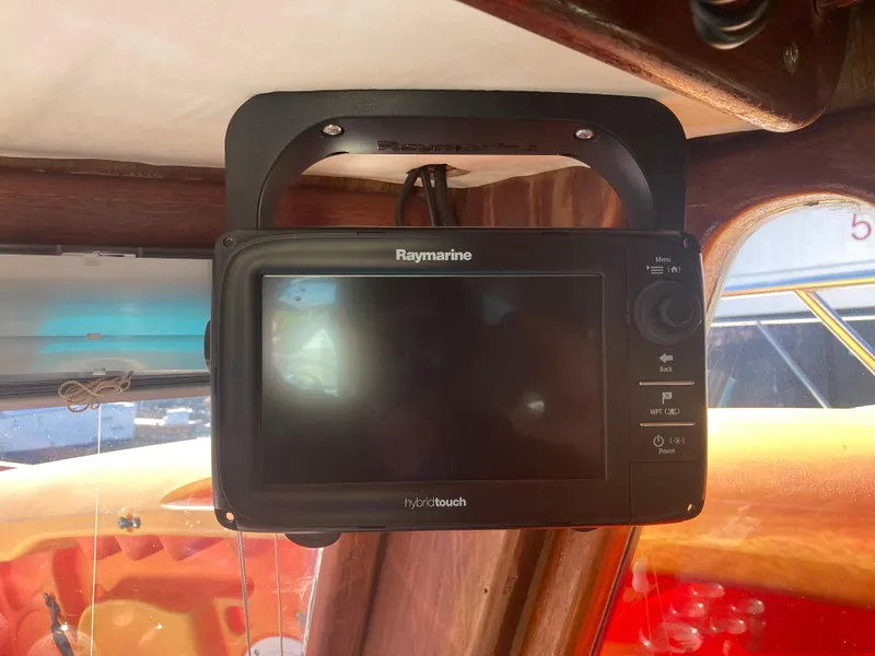 Slide: The Image of Raymarine hybrid touchscreen on 1979 Sea Ranger 37. - 22