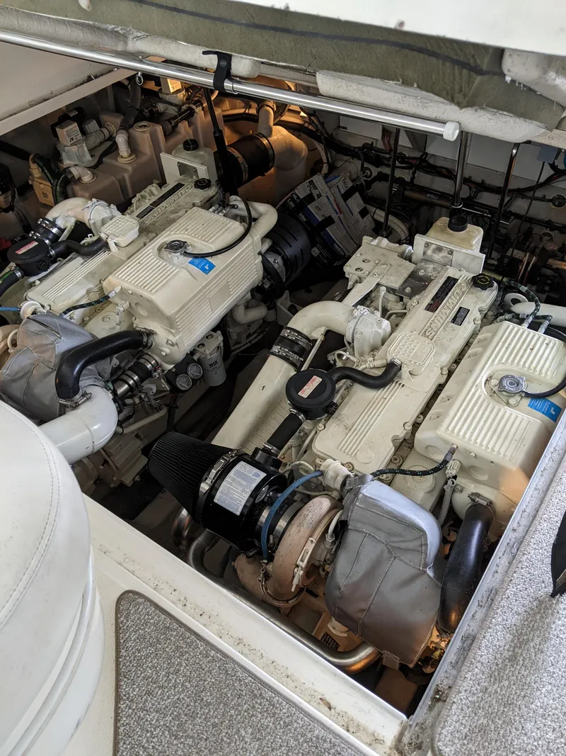 Slide: The Image of Engine compartment of a 2006 Sea Ray 44 Sundancer yacht. - 37