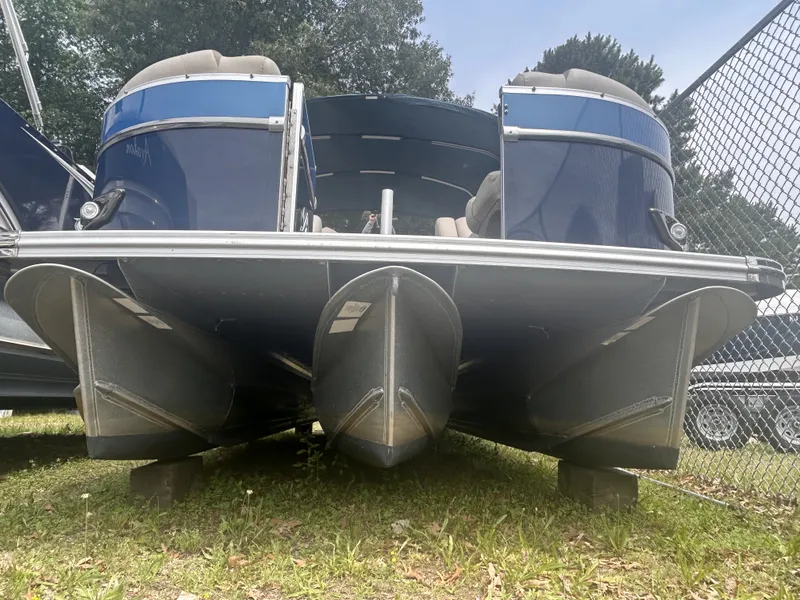 Slide: The Image of Avalon 2585 2023 - 5