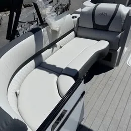 Slide: The Image of Avalon "Cloud Nine" Catalina Quad Lounge - 27 FT 27" Wave Glider 2026 - 7