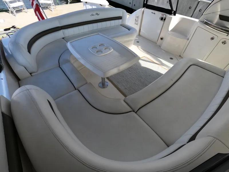 Slide: The Image of Luxurious seating area on a 2007 Sea Ray 44 Sundancer yacht. - 19