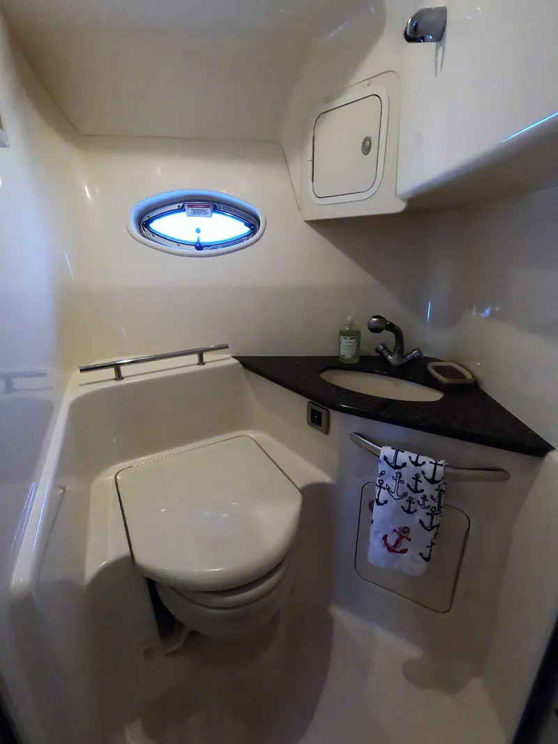 Slide: The Image of Sea Ray 44 Sundancer 2007 - 52