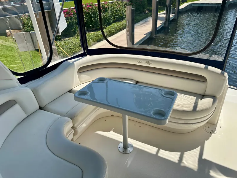 Slide: The Image of Sea Ray 340 Sundancer 2005 - 18