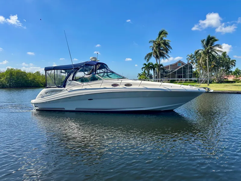 Slide: The Image of Sea Ray 340 Sundancer 2005 - 4