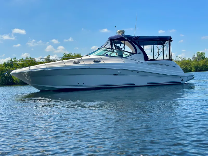 Slide: The Image of Sea Ray 340 Sundancer 2005 - 15