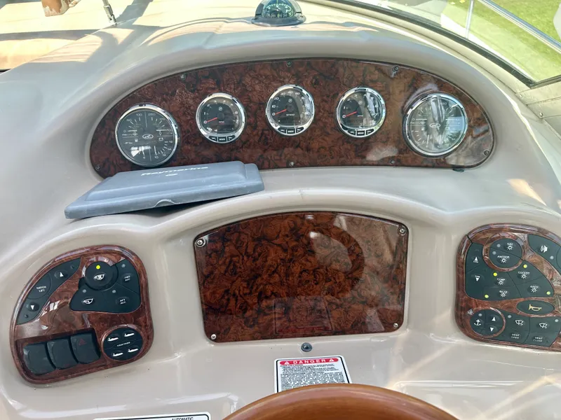 Slide: The Image of Sea Ray 340 Sundancer 2005 - 25