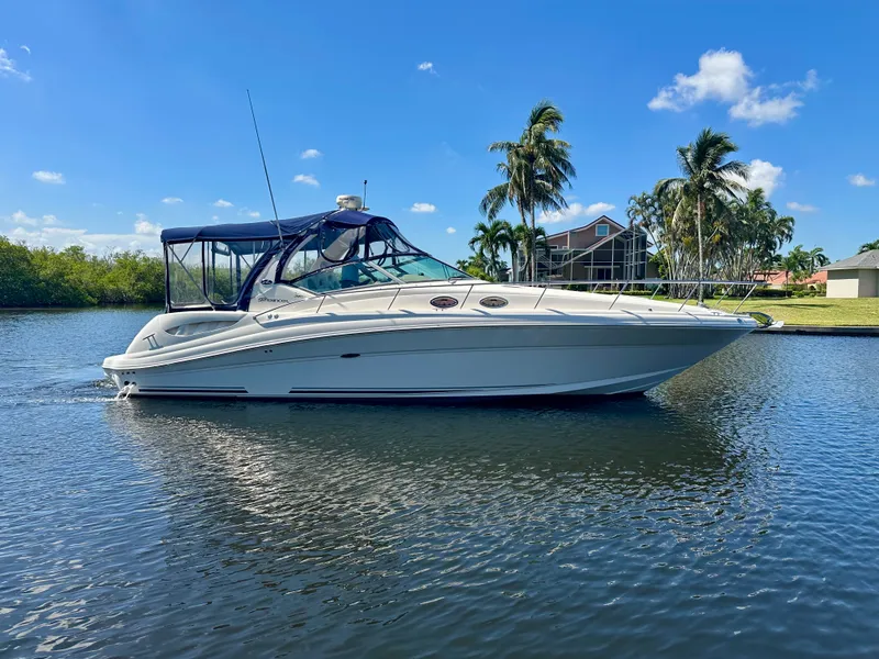 The Image of Sea Ray 340 Sundancer 2005 - undefined