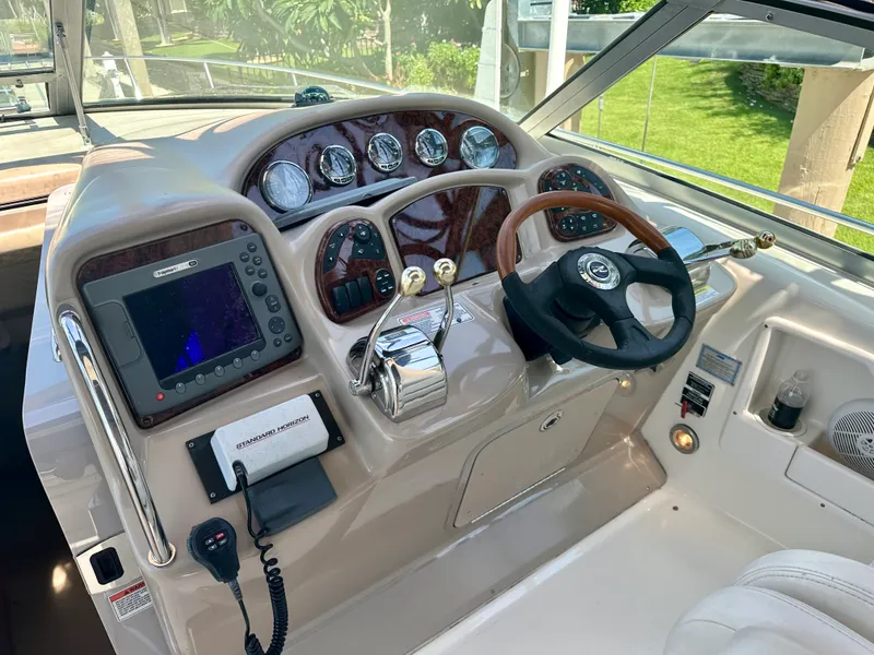Slide: The Image of Sea Ray 340 Sundancer 2005 - 23