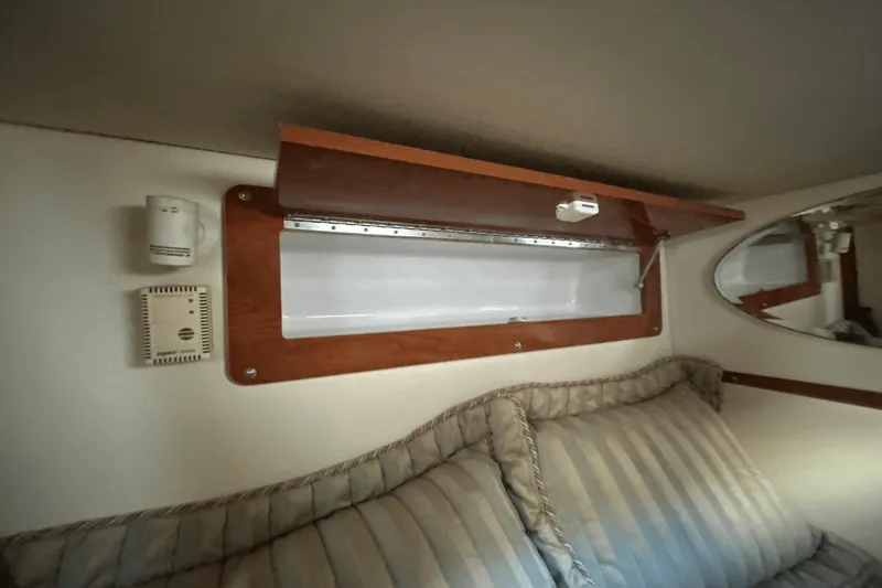 Slide: The Image of Four Winns 288 VISTA 2004 - 48