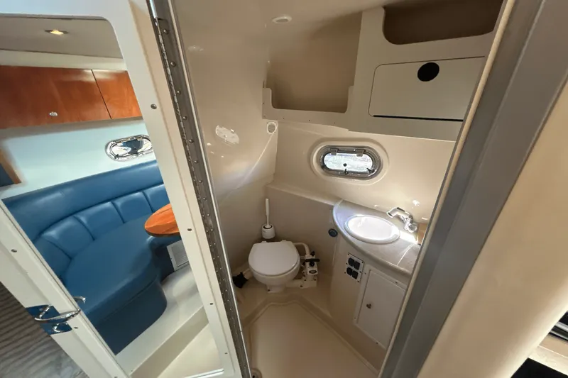 Slide: The Image of Four Winns 288 VISTA 2004 - 50