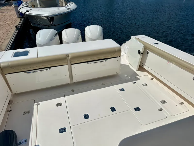 Slide: The Image of Pursuit OS 385 OFFSHORE 2017 - 17