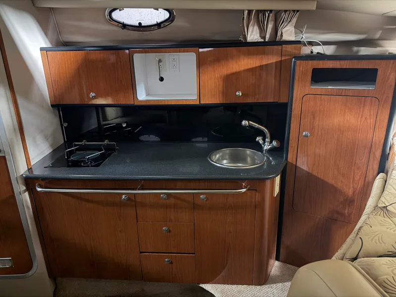 Slide: The Image of Chaparral SIGNATURE 300 2000 - 30