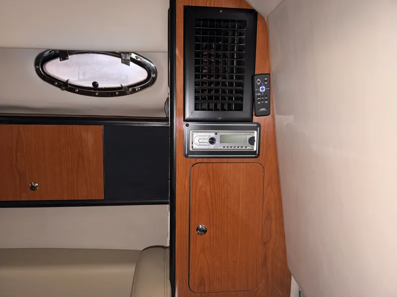 Slide: The Image of Chaparral SIGNATURE 300 2000 - 44