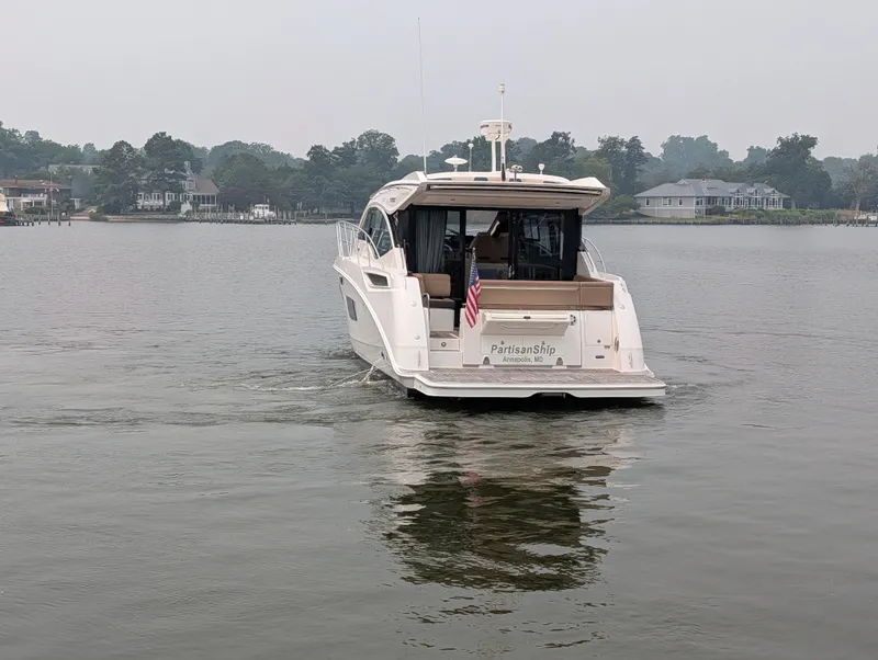 Slide: The Image of Sea Ray Sundancer 400 2017 - 56