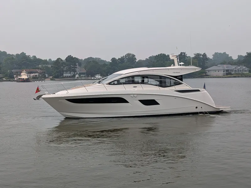Slide: The Image of Sea Ray Sundancer 400 2017 - 63