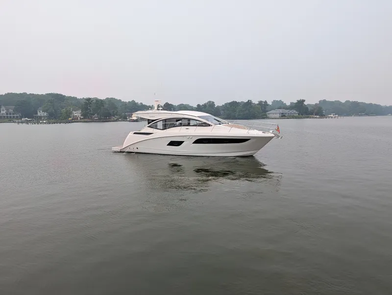 Slide: The Image of Sea Ray Sundancer 400 2017 - 50