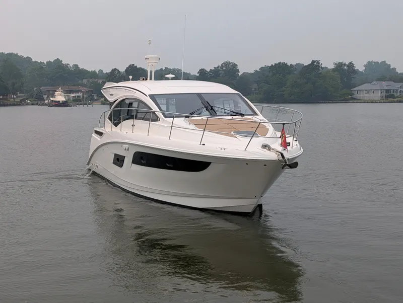 Slide: The Image of Sea Ray Sundancer 400 2017 - 7