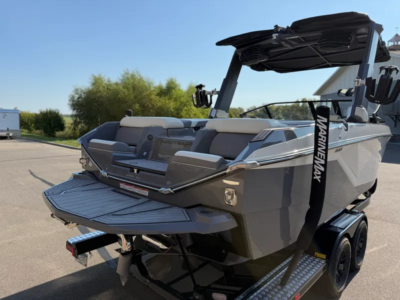 Slide: The Image of Nautique G23 SUPER AIR 2023 - 8
