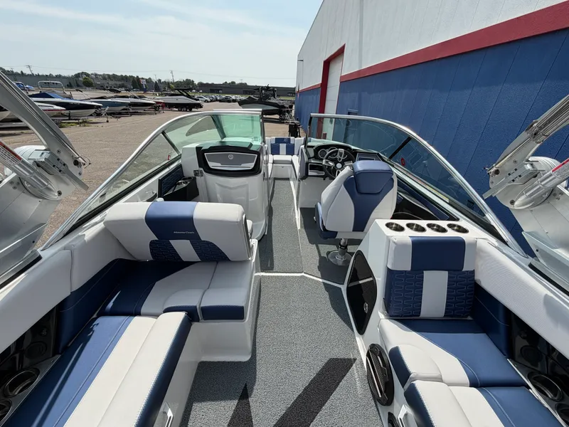 Slide: The Image of Mastercraft X26 2019 - 25