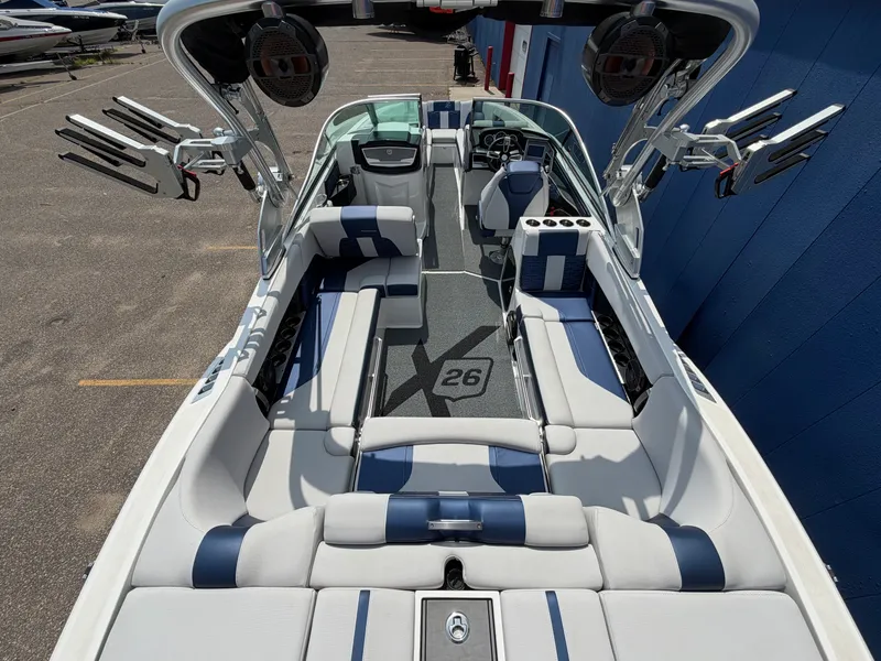 Slide: The Image of Mastercraft X26 2019 - 10