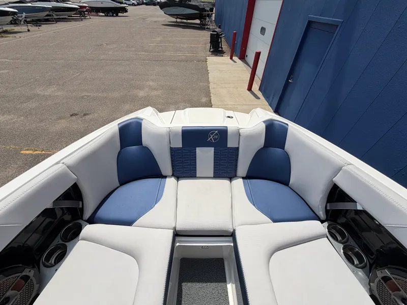 Slide: The Image of Mastercraft X26 2019 - 39