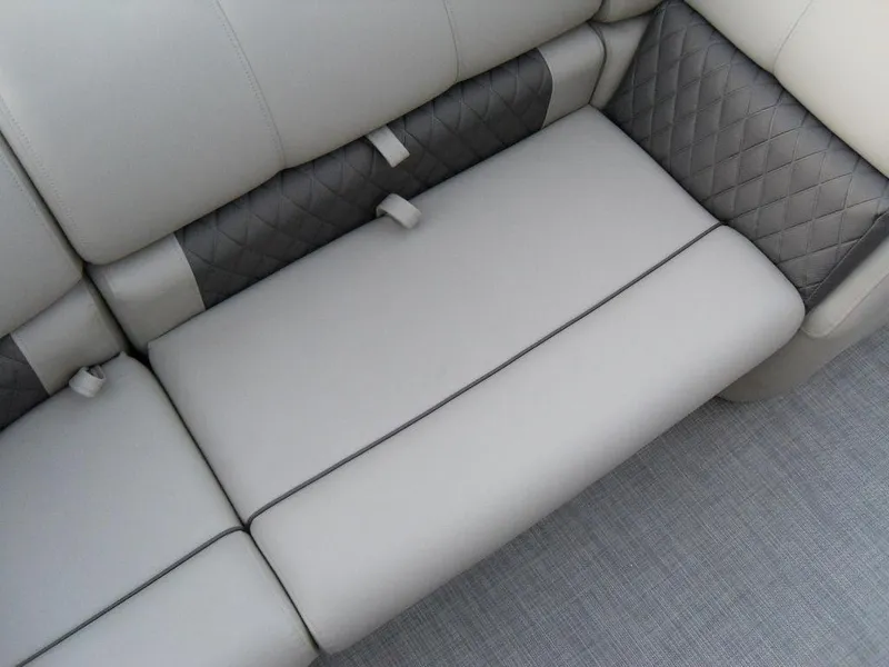 Slide: The Image of Sun Tracker PARTY BARGE® 22 XP3 2023, luxurious gray seating with quilted accents. - 45
