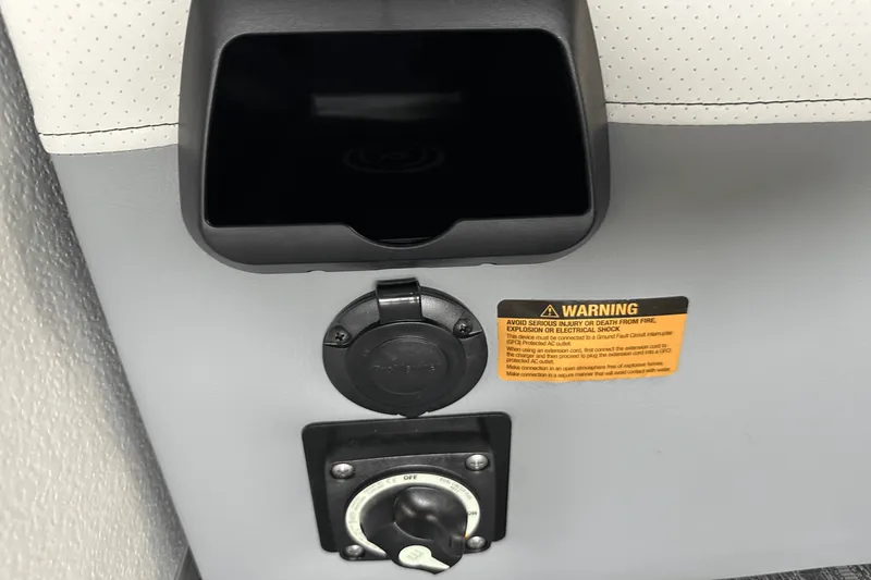 Slide: The Image of Premier 250SOLARIS 2026 - 23