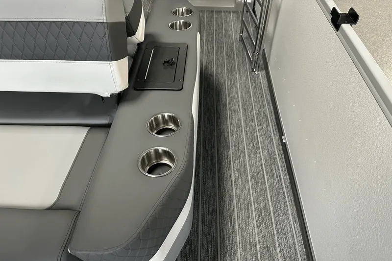 Slide: The Image of Premier 250SOLARIS 2026 - 27