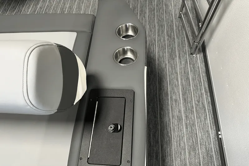 Slide: The Image of Premier 250SOLARIS 2026 - 28