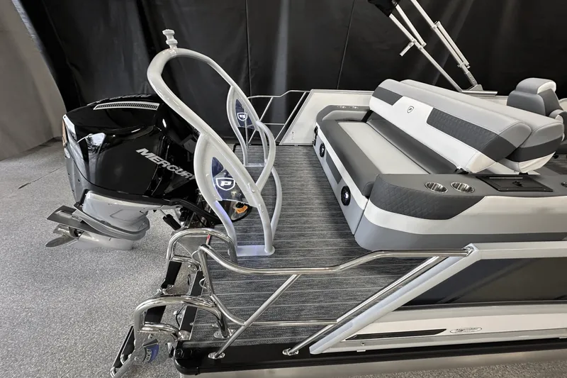 Slide: The Image of Premier 250SOLARIS 2026 - 3