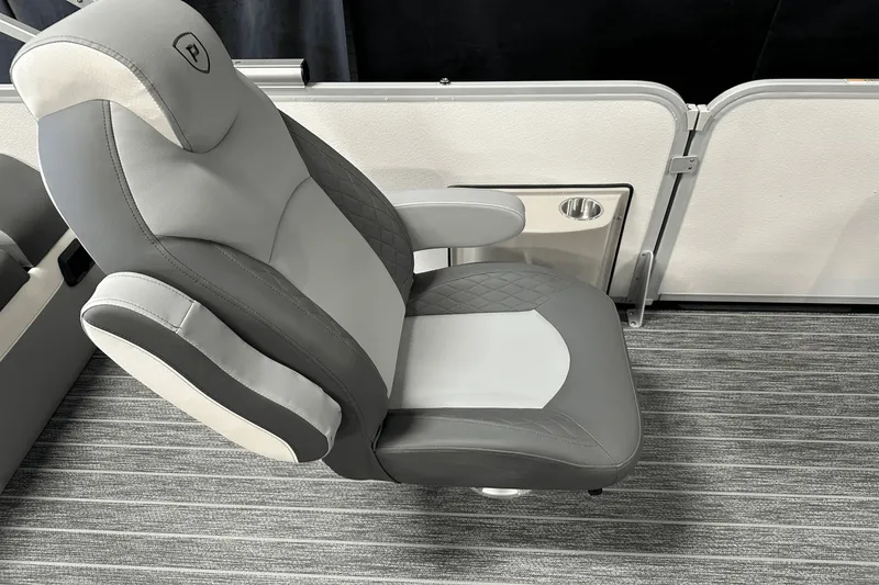 Slide: The Image of Premier 250SOLARIS 2026 - 34