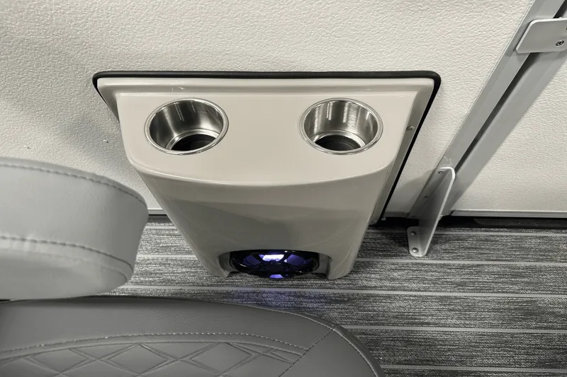 Slide: The Image of Premier 250SOLARIS 2026 - 35