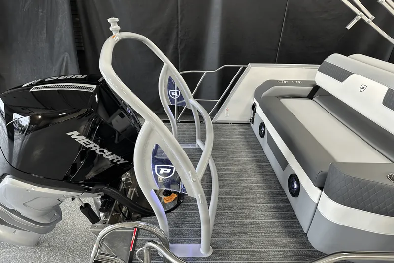 Slide: The Image of Premier 250SOLARIS 2026 - 4