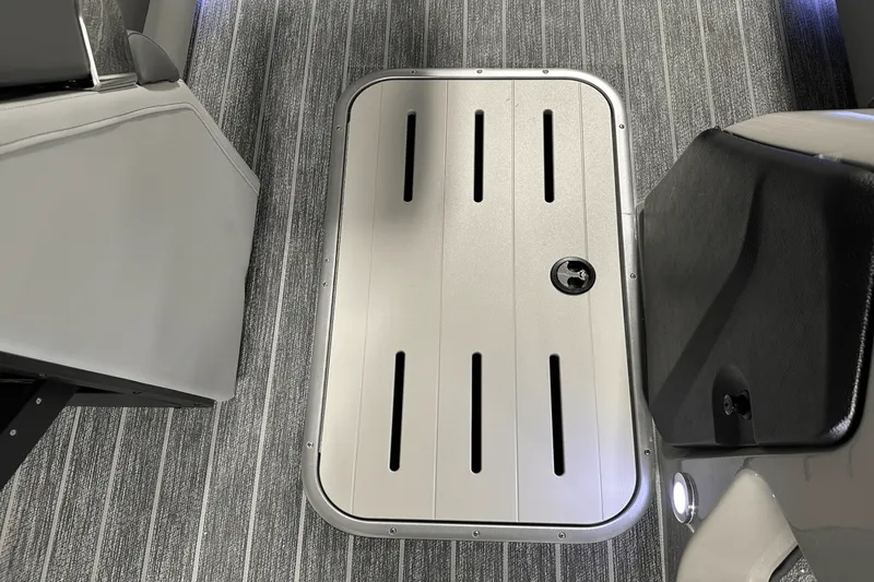 Slide: The Image of Premier 250SOLARIS 2026 - 51