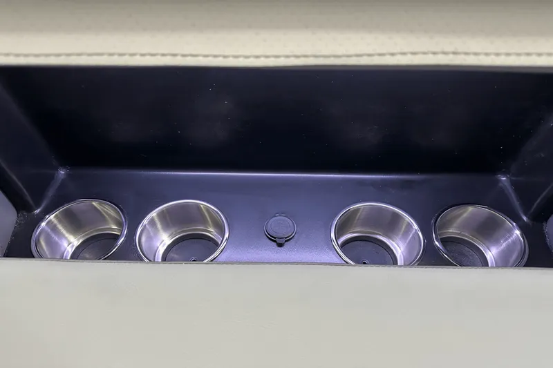 Slide: The Image of Premier 250SOLARIS 2026 - 67