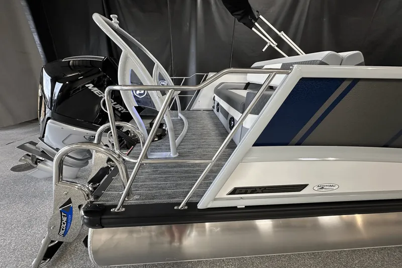 Slide: The Image of Premier 250 SOLARIS 2026 - 2