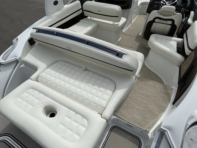 Slide: The Image of Cobalt R3 Surf 2017 - 246