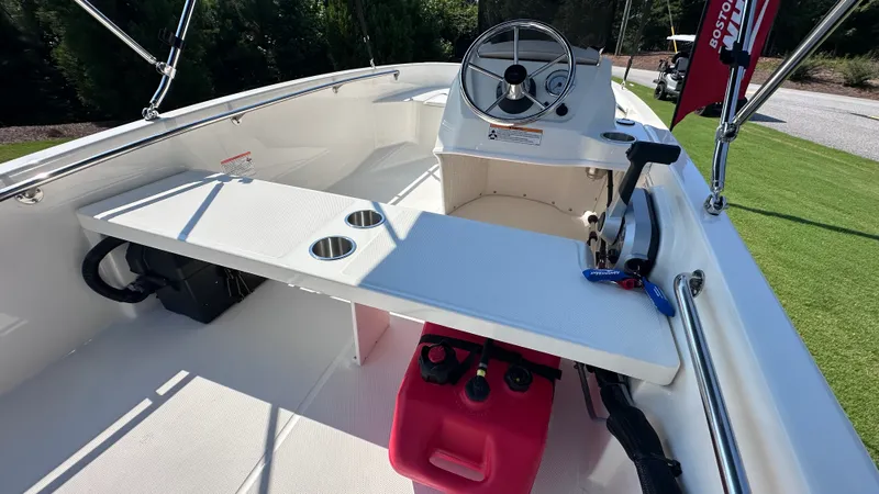 Slide: The Image of Boston Whaler 130 Super Sport 2027 - 29