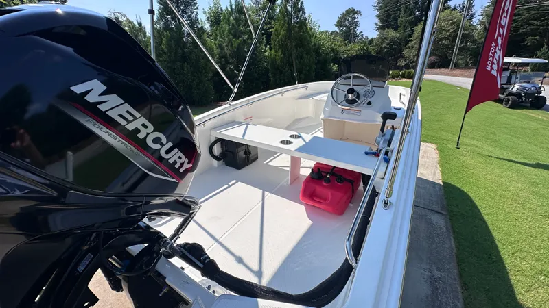 Slide: The Image of Boston Whaler 130 Super Sport 2027 - 30