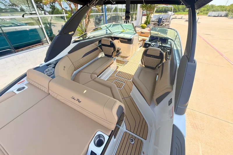 Slide: The Image of Sea Ray 260SLX 2027 - 10