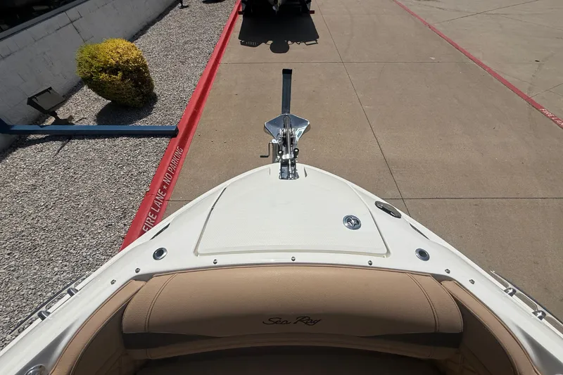 Slide: The Image of Sea Ray 260SLX 2027 - 34