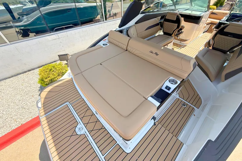 Slide: The Image of Sea Ray 260SLX 2027 - 5