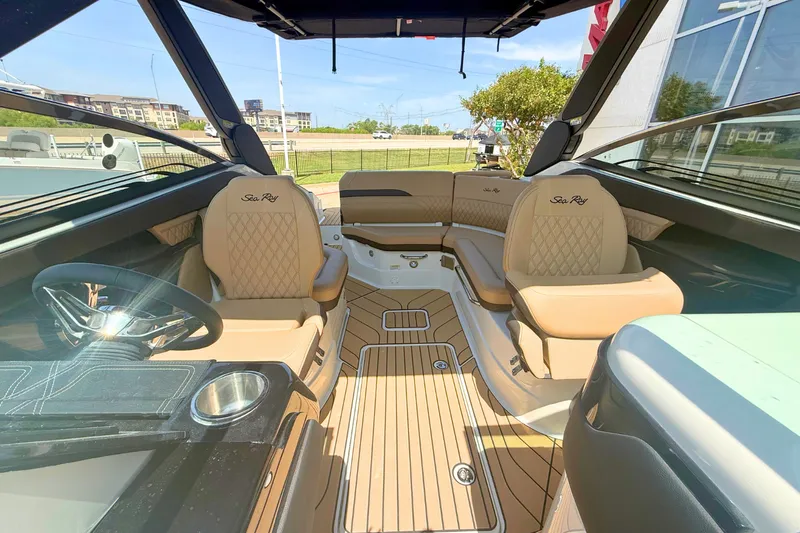 Slide: The Image of Sea Ray 260SLX 2027 - 23