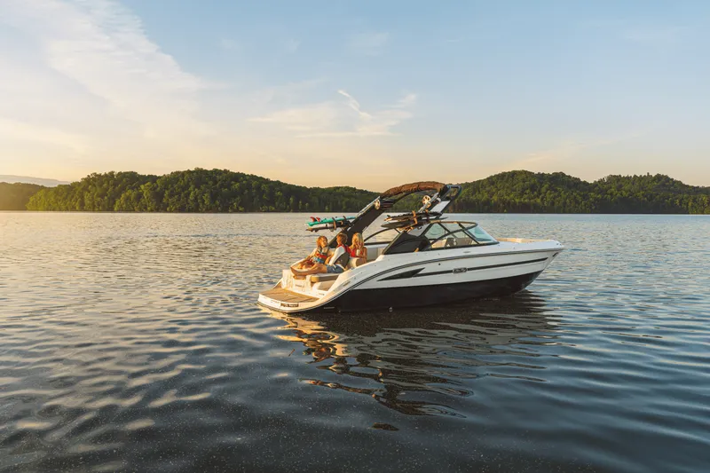 Slide: The Image of Sea Ray SDX 230 Surf 2026 - 13