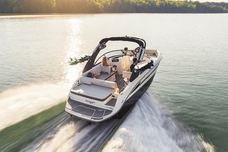 Slide: The Image of Sea Ray SDX 230 Surf 2026 - 50