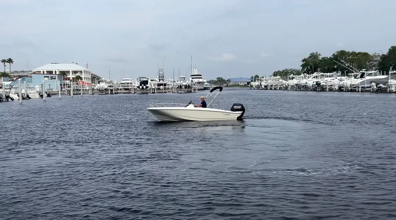Slide: The Image of Boston Whaler 160 Super Sport 2027 - 2