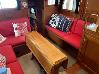 Slide: The Image of SALON AFT - 15